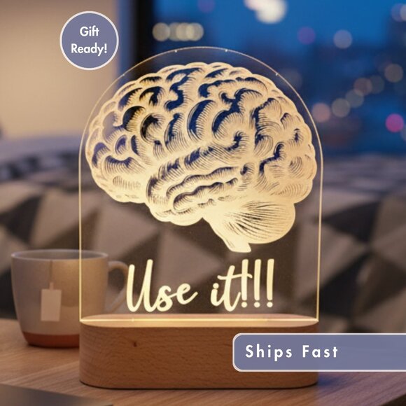 Brain Night Light – Personalized Gift for Neuroscience Enthusiasts - Picture 1 of 8